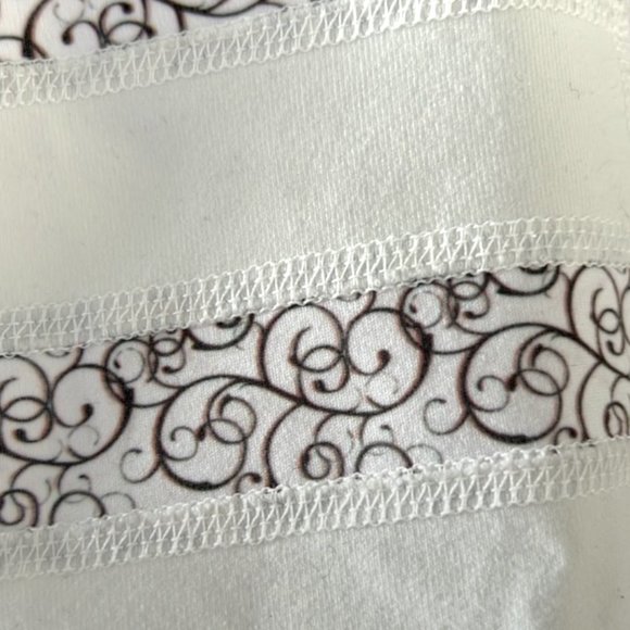 Snow White One Tooth Jacket - Picture 2 of 5